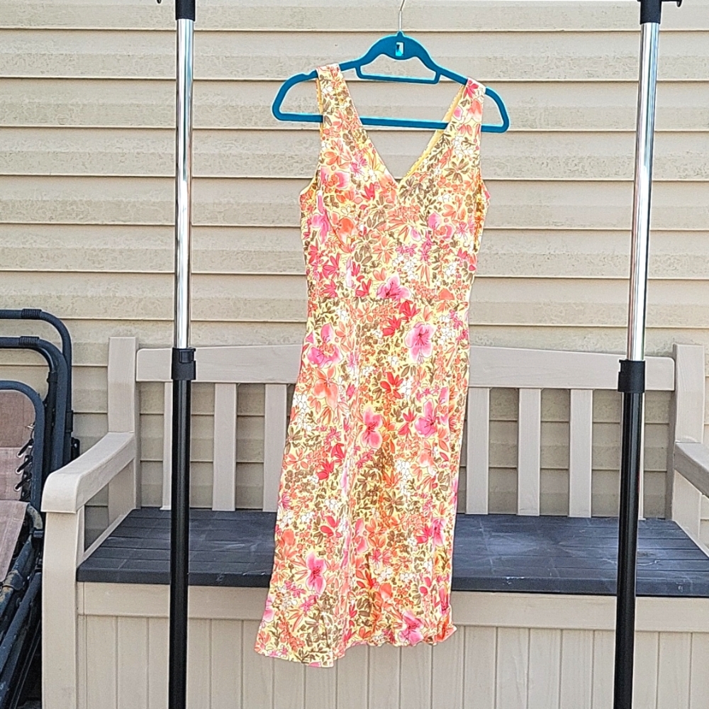 A-line, short Ann Taylor Loft Floral Print Dress 0